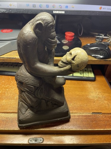 Vtg monkey and skull - vtg, sculpture